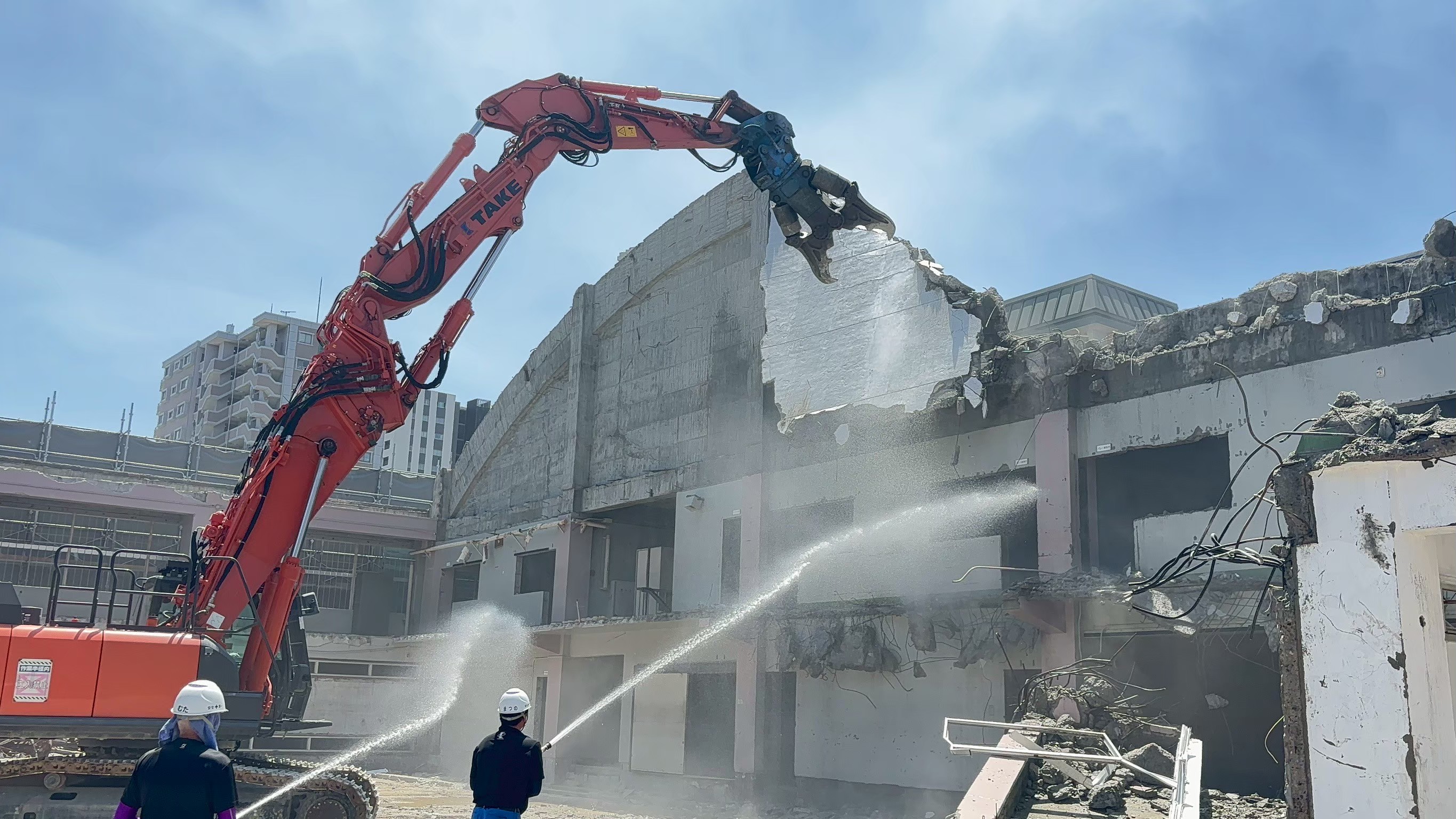 解体工事 学校校舎